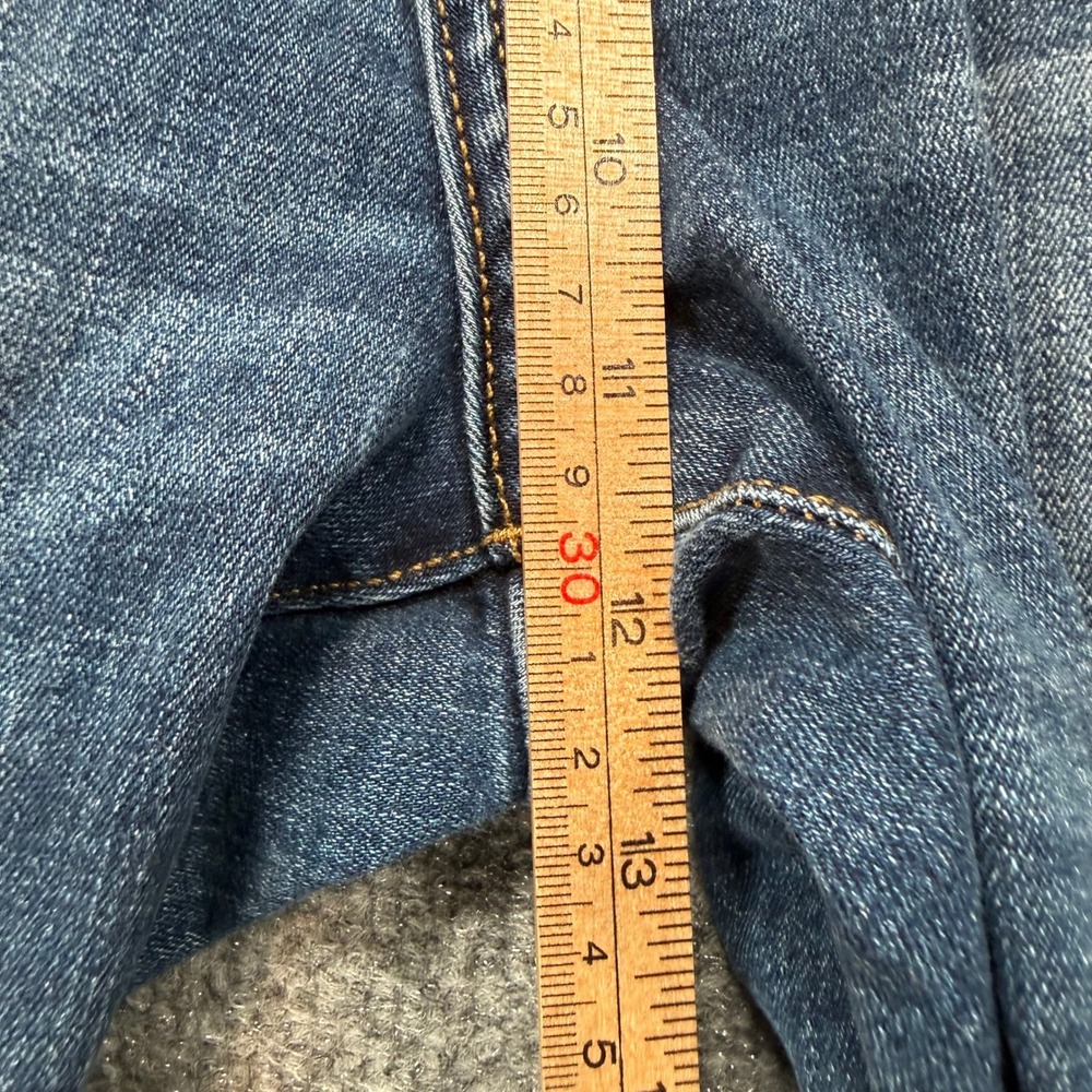 Lucky Brand 110 Slim Jeans Mens 34x30 Blue Stretch Denim Casual Classic Everyday - Picture 4 of 10